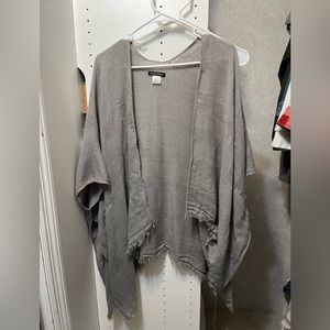 Ellen Tracy Pashmina